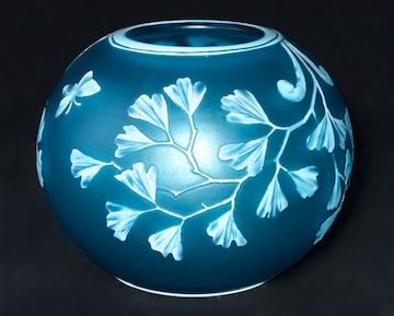 English Glass American Glass. STOURBRIDGE BLUE