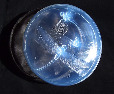 R Lalique. LALIQUE GEORGETTE BOX